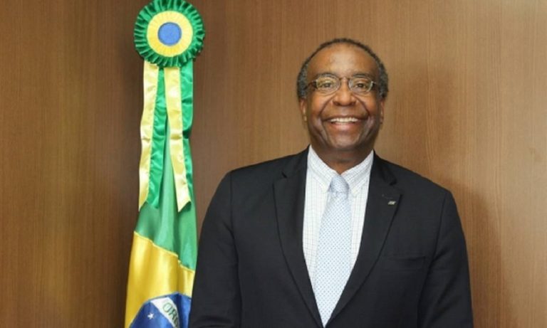 Carlos Alberto Decotelli da Silva - Ministro da Educação - Currículo