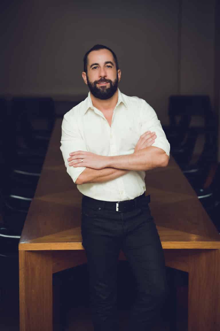 Loading, canal multiplataforma, chega ao mercado com foco no público jovem.