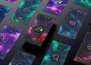 WMcCann cria cartas com combinação dos signos de Beats Zodiac.