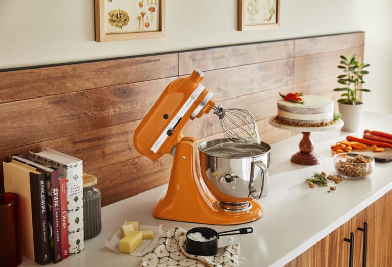 KitchenAid revela Honey como Cor do Ano 2021.