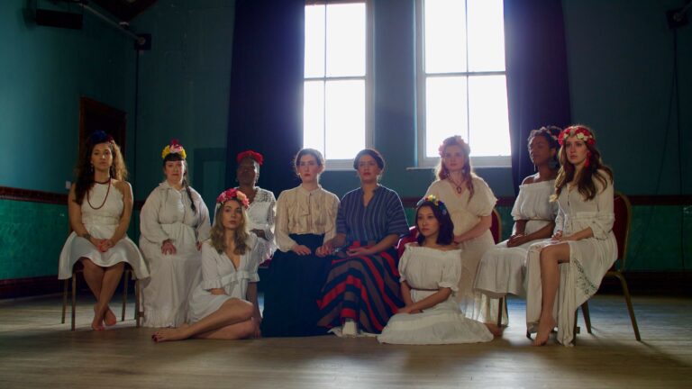 Curta ‘I Am Frida Kahlo’, da brasileira Raquel Arraes, é premiado em festival de cinema em Londres