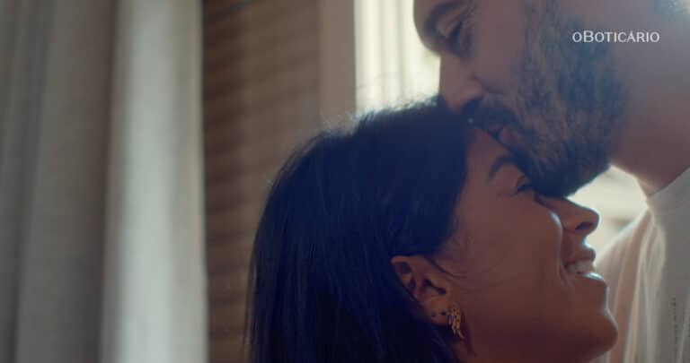 Simplicidade do amor vira tema da campanha do novo Floratta.