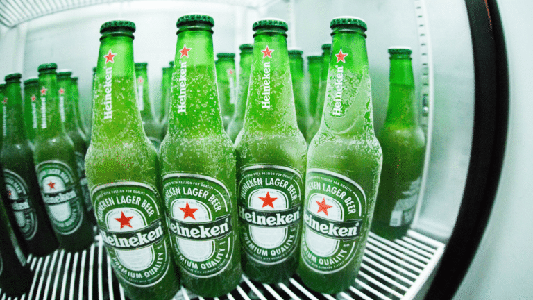 A Heineken firmou parceria com o BNDS para ajudar nas ações de combate à pandemia da Covid-19