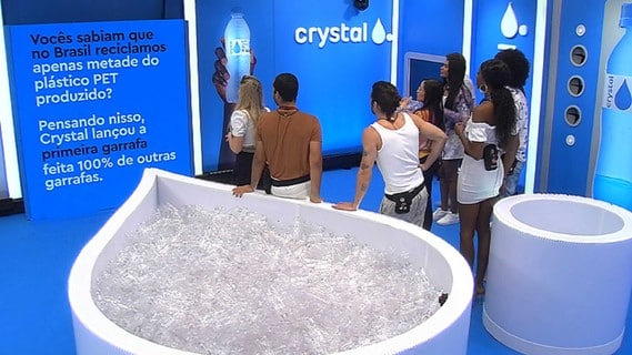 A Crystal faz sua estreia no BBB, da Globo, chamando atenção para um assunto urgente: a redução de resíduos no meio ambiente.