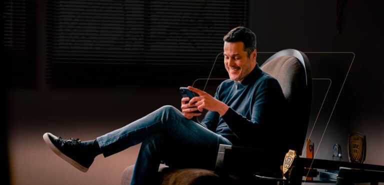 Goleiro Julio Cesar é embaixador da InvestSmart