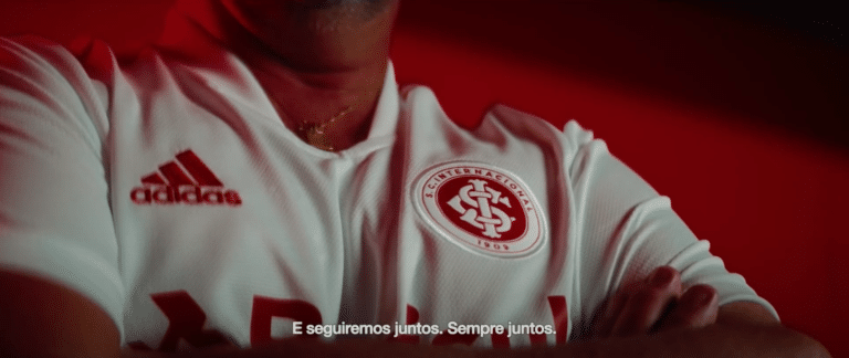 Bizsys recria voz de Fernandão em campanha