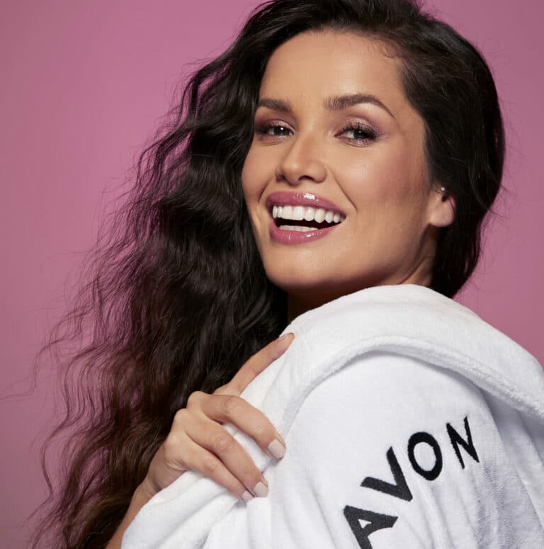Juliette Freire é a nova embaixadora da Avon
