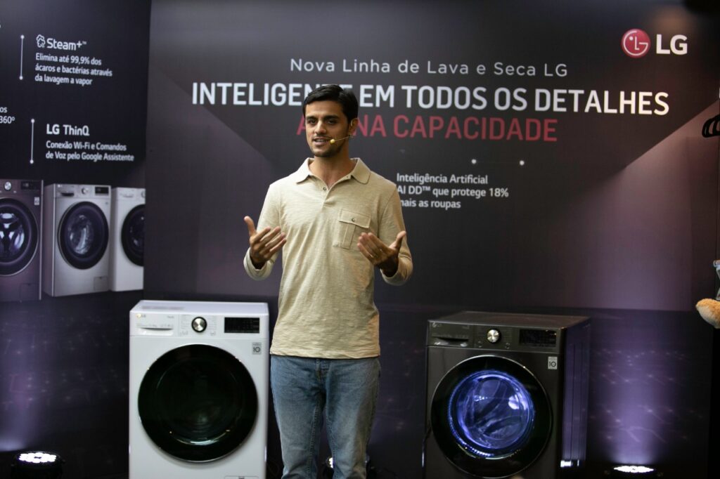 Felipe Simas é o embaixador da nova linha de Lava e Seca da LG