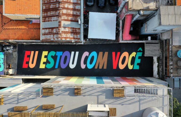Suvinil e Felipe Morozini criam arte de 30 metros
