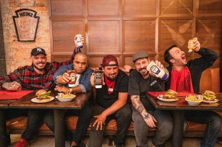 A Haute, agência da Kraft Heinz Brasil, está produzindo o Heinz Burger Tour Experience, um workshop presencial para hamburguerias.