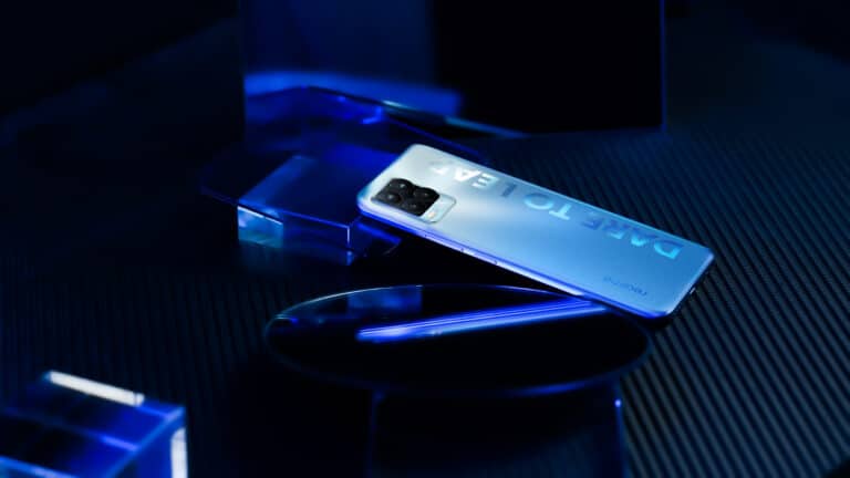 Realme inicia venda de produtos no Mercado Livre