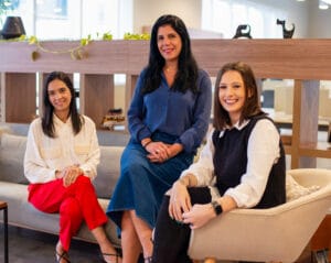 Foto Spark New Business - da esquerda para a direita: Kika Santos, Ana Baraldi e Fernanda Sepulbeda