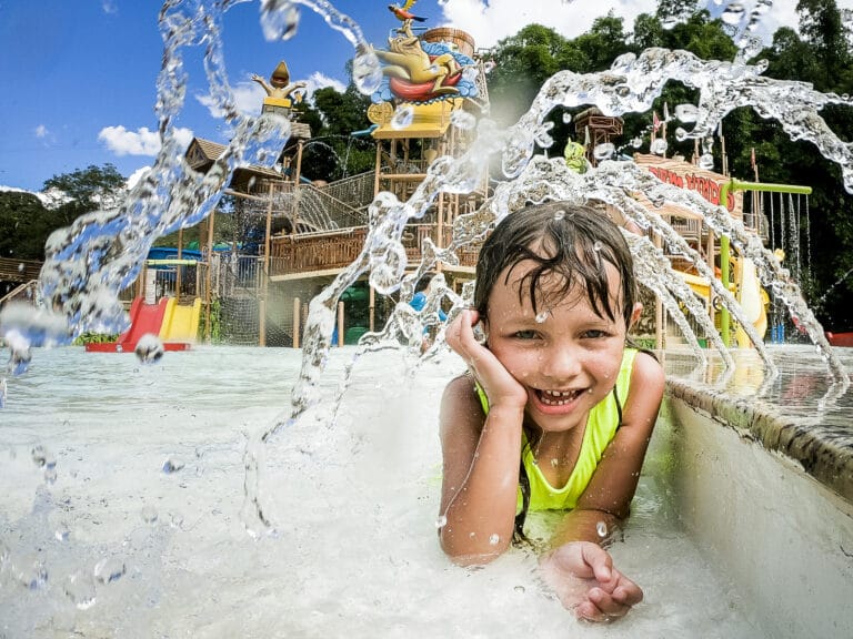 Localiza e Hot Park firmam parceria que oferecerá descontos aos turistas.