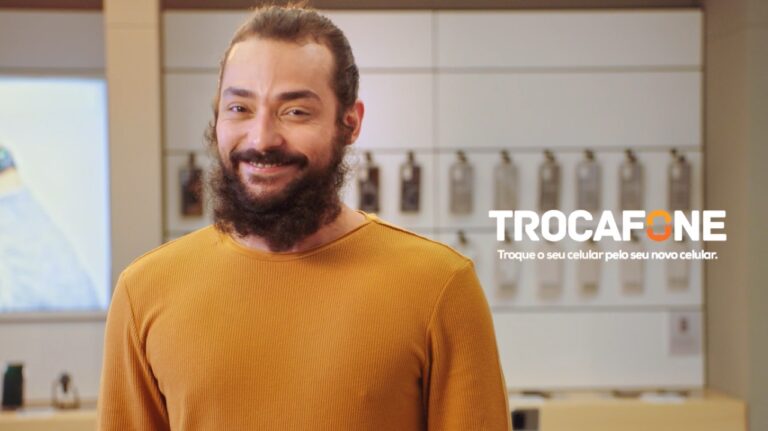 Trocafone incentiva a economia circular com Eduardo Sterblitch.
