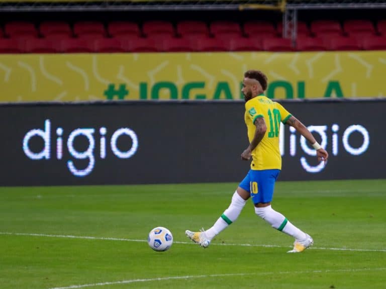 O Digio veiculará, durante os jogos do Club Athletico Paranaense no Campeonato Brasileiro, publicidade nas longas placas de LED no campo.