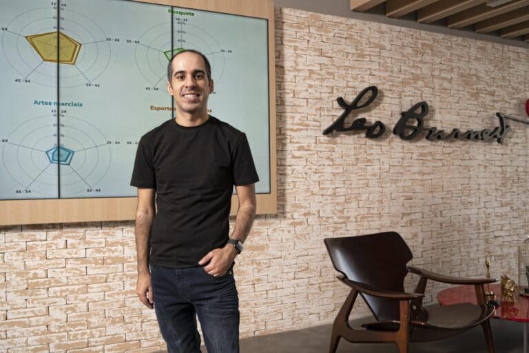 A Leo Burnett Tailor Made apresenta ao mercado o BE MORE, sua plataforma proprietária de evolução de dados. criado pela área de Data Strategy.