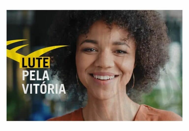 A agência Groove assina a campanha de lançamento do energético Everlast Energy Drink, da Everlast, trazendo o conceito #JuntosNaLuta.