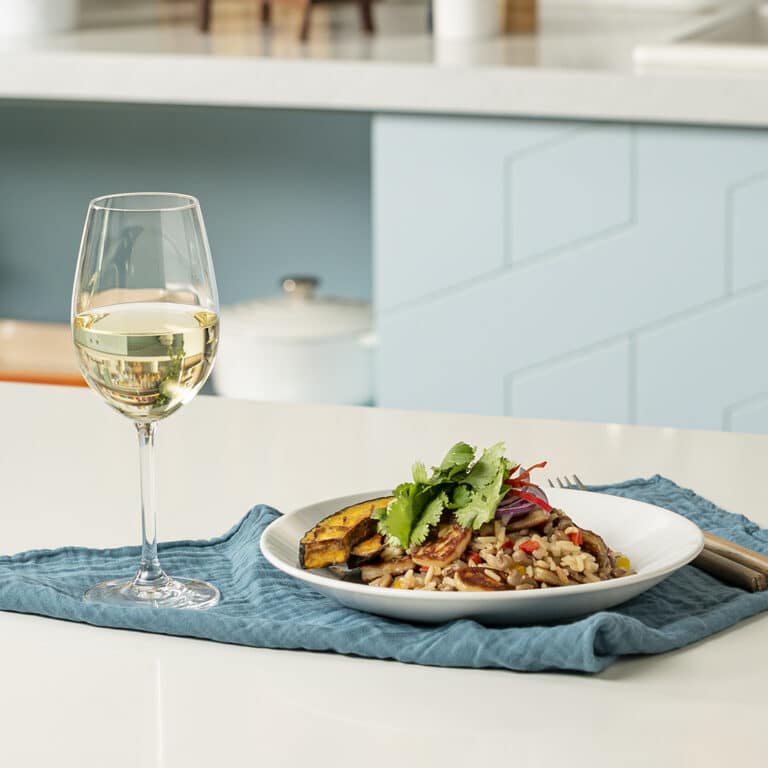 Wine e Tastemade unem harmonização de vinhos com receitas do dia a dia.