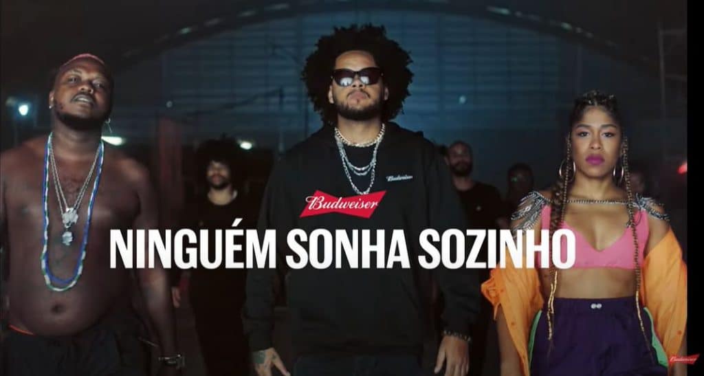 Budweiser cria campanha global "Ninguém Sonha Sozinho", e se alia a grandes nomes do rap nacional: Emicida, Drik Barbosa e Djonga.