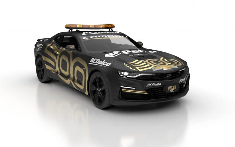Chevrolet comemora 500 corridas na Stock Car e resgata parceria histórica.