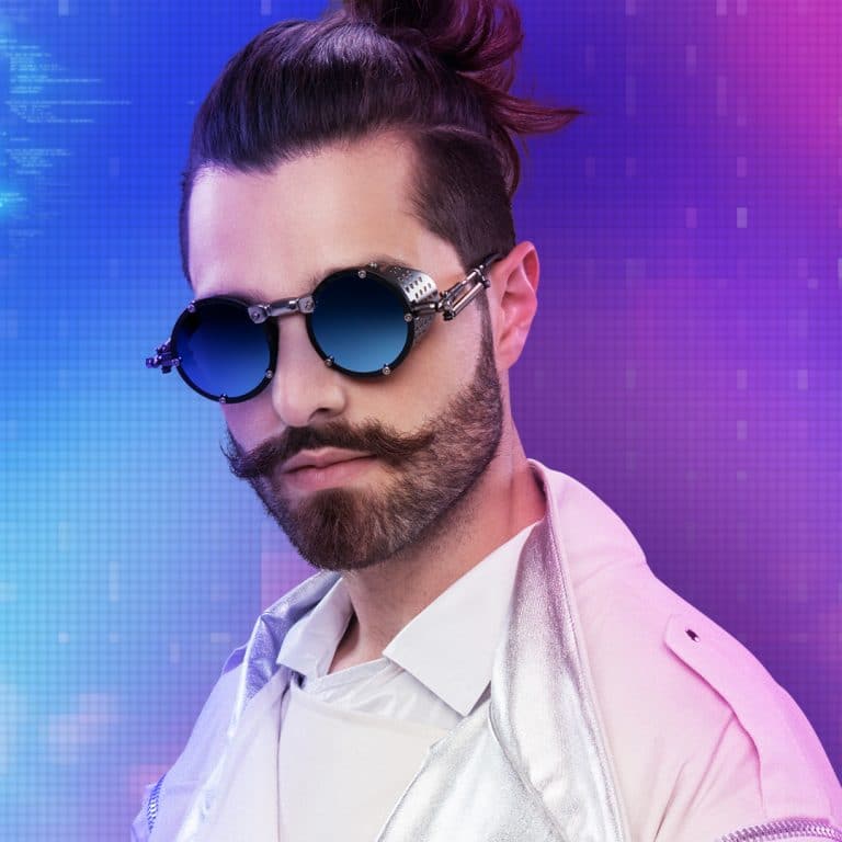 A Chilli Beans anuncia ação inédita com o Free Fire, primeira parceria no país entre uma empresa de jogos e uma marca de óculos.