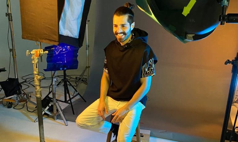 O Beach Park anunciou hoje o DJ Alok como novo parceiro da marca, com vídeo teaser anunciando o desenvolvimento de uma novidade.