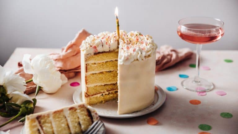 A Nestlé acaba de lançar a nova fase do concurso que vai escolher o melhor bolo de aniversário do Brasil, abrindo a votação ao público.