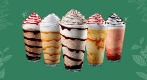 Starbucks lança 5 sabores de Frappuccino para comemorar seu 15º aniversário no Brasil.