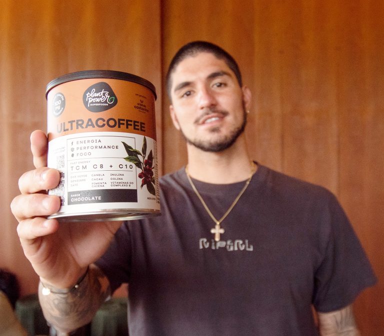 Gabriel Medina, tricampeão mundial de surfe, é o novo embaixador da Ultracoffee, marca estreante da Positive Brands no esporte brasileiro.