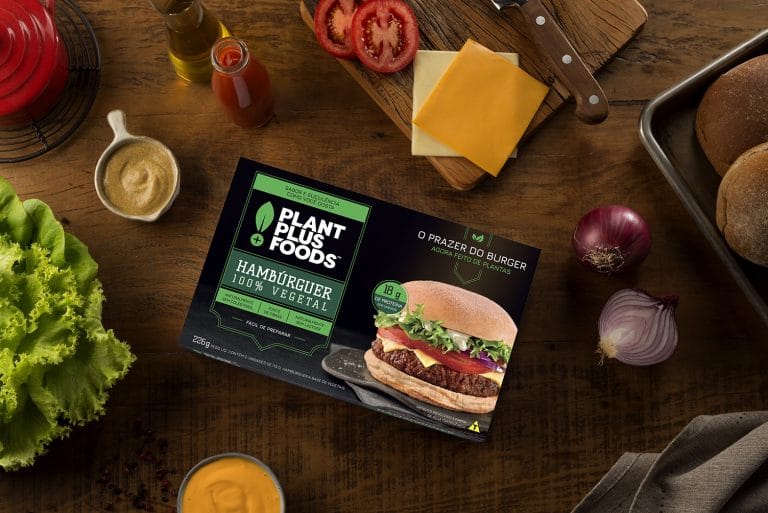 PlantPlus Foods chega ao mercado com uma campanha de mídia em grande escala, apresentando portfólio completo de produtos à base de plantas.