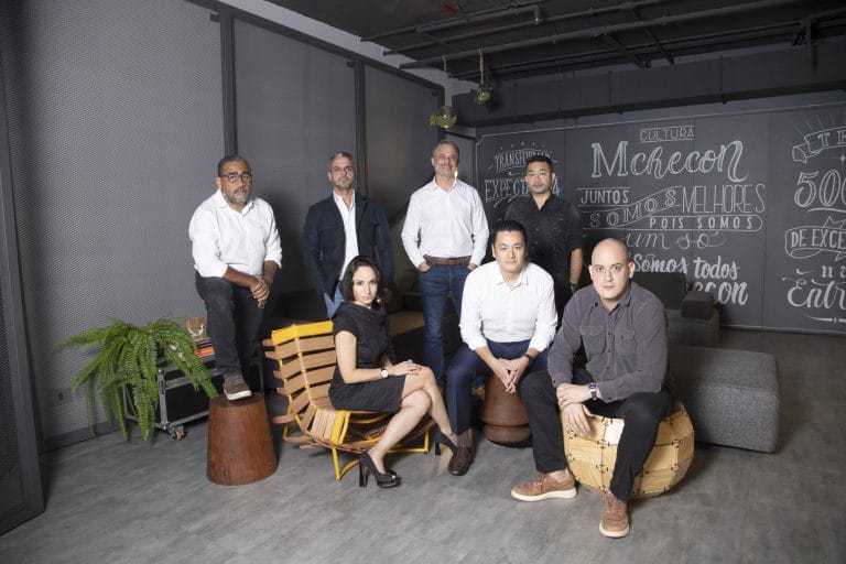 MChecon anuncia novos sócios.