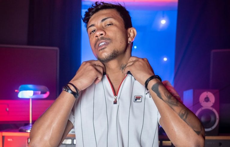 A FILA celebra seus 110 anos com uma ação inédita em parceria com o rapper Xamã, que lança desafio especial para as redes sociais.
