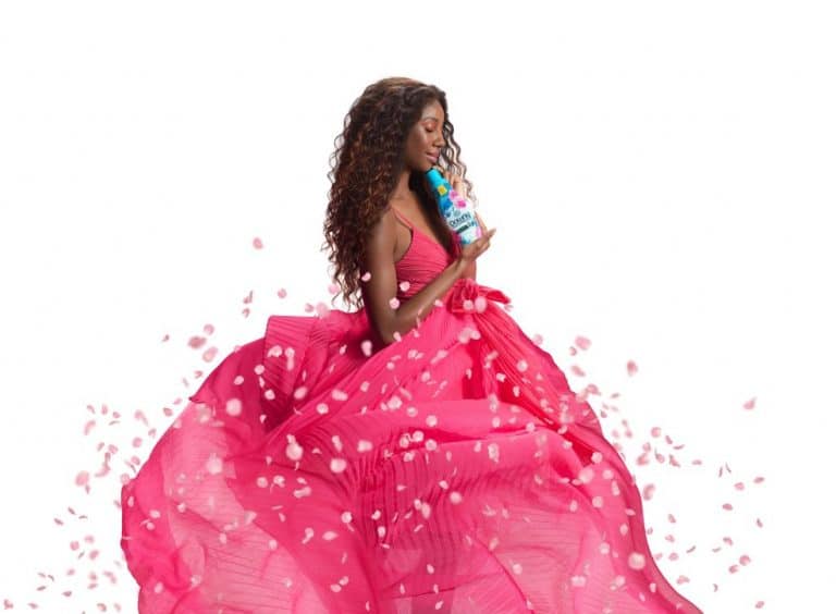 Camilla de Lucas estrela campanha de Downy.