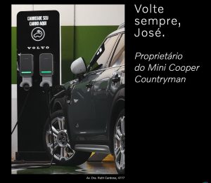 Volvo Car Brasil usa experiências reais de carregamento de veículos para criar campanha ousada, mostrando eletropostos pelo Brasil.