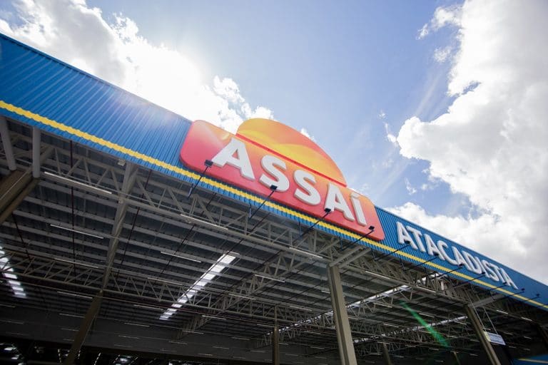 O Assaí Atacadista, com o intuito de comemorar o marco de chegar a 200 lojas físicas, lança uma ação especial para a data.