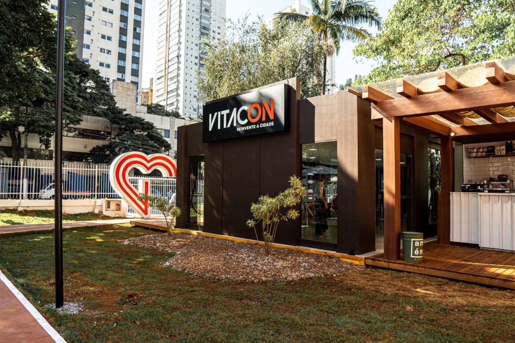 A Vitacon apresenta ao município de São Paulo a 1ª Arena Vitacon Centauro, que visa aproveitar terrenos da incorporada de forma inteligente.