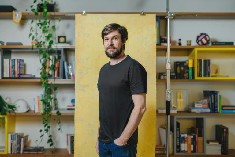 Caio Campana chega à CBA B+G como diretor de criação.