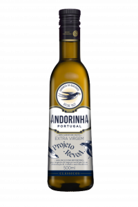 Andorinha, atenta ao atual cenário de fome, criou um produto exclusivo no mercado nacional: o azeite Andorinha Extra Virgem Projeto Revoa.