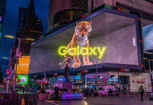 A Samsung, a poucos dias de desafiar os limites, passa a promover o Galaxy Unpacked 2022 em outdoors ao redor do mundo.