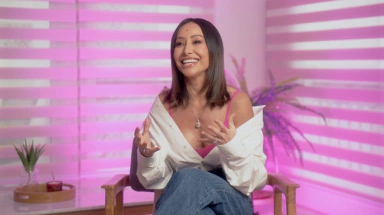 Prestes a entrar para o time de apresentadores do canal GNT, da Globo, Sabrina Sato é destaque na nova campanha da Buser.
