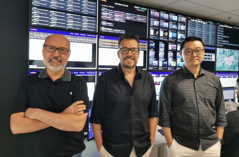 Para dar suporte ao seu novo ciclo de expansão, a helloo promove três gerentes ao cargo de head e amplia a equipe comercial com contratações.