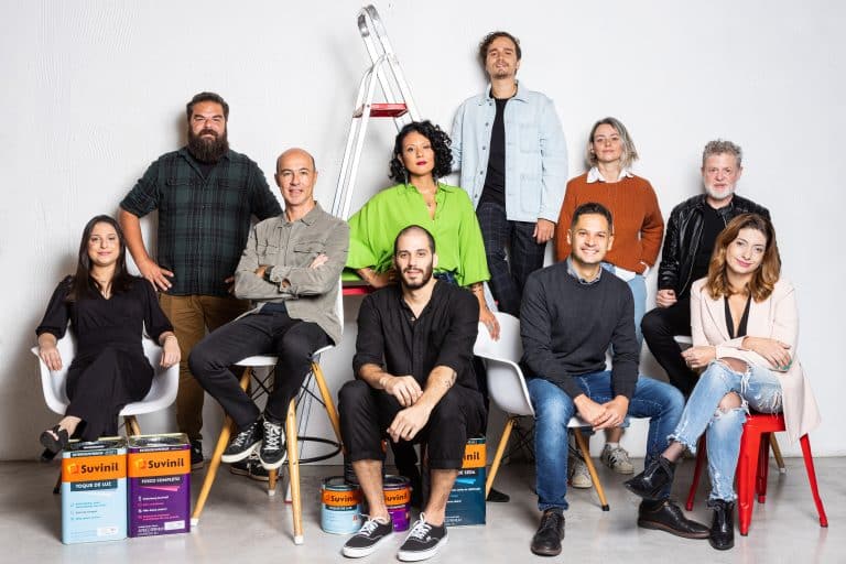 A B&Partners.co celebra a conquista da parceria de negócio com Suvinil e Glasu!, marcas de Tintas Decorativas da BASF.