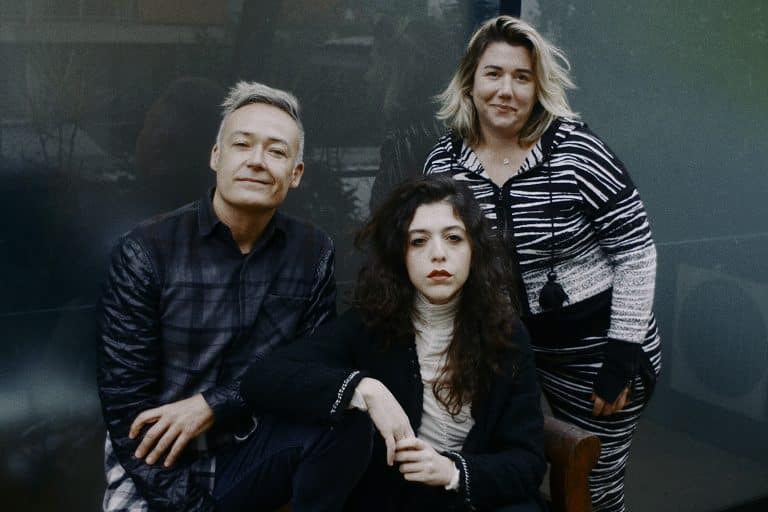 A PBA Cinema acaba de contratar Jessica Teleze, profssional formada em cinema, para integrar o seu time de diretores de cena.