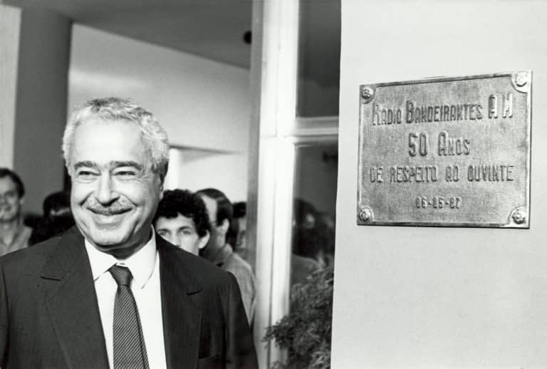 A Rádio Bandeirantes, primeiro veículo do que viria a ser uma das mais completas redes de comunicação do Brasil e do mundo, completa 85 anos.