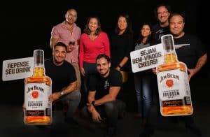 A agência Repense anuncia a conquista da conta da Jim Beam, marca de whiskey americano, produzida no Kentucky, aqui no Brasil.