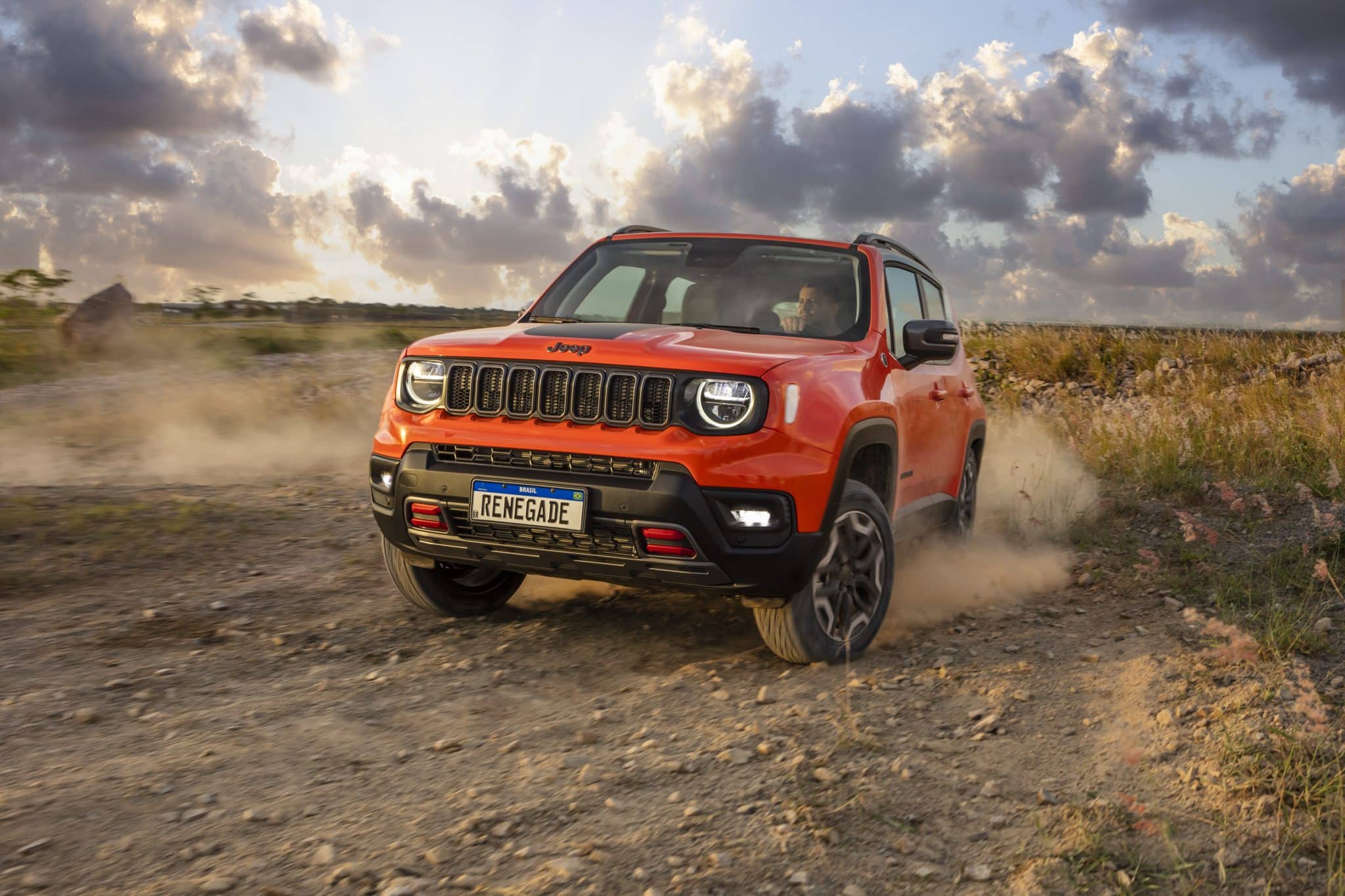 Jeep lança campanha para o lançamento do Novo Renegade