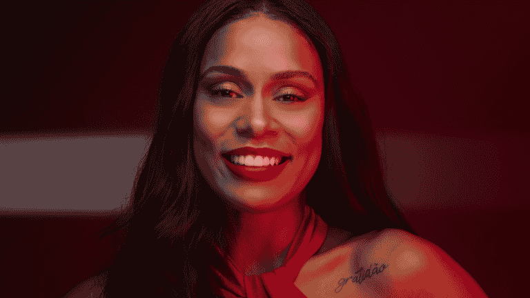 Nova linha de cuidados pessoais do Boticário, a Nativa SPA Morango Ruby apresenta filme de sua nova campanha, criado pela AlmapBBDO.