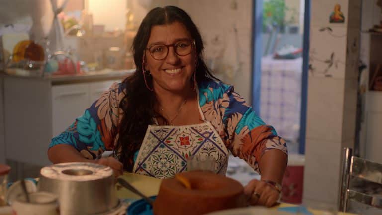 Dona Lurdes, sucesso na novela "Amor de Mãe", está de volta em uma ação inédita, desenvolvida pela DM9 e o BV, em parceria com a Globo. 