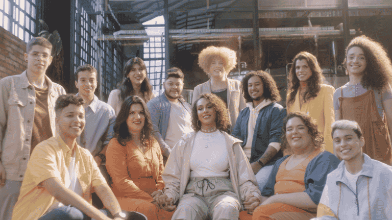 A Ambev, para dar visibilidade às pessoas trans e travestis, estreia a campanha "Names", protagonizado por alguns de seus colaboradores.