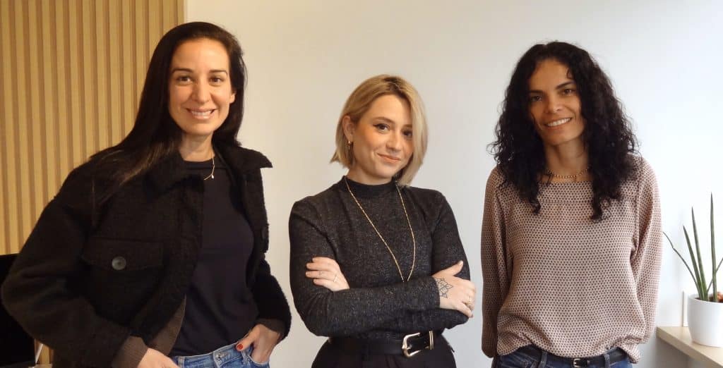 A Adsmovil anuncia a chegada de Luciana Lira e Rafaella Plantullo e a promoção de Cristina Gama na área comercial da empresa no Brasil. 